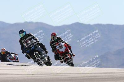 media/Oct-13-2025-Moto Forza (Mon) [[a66d839500]]/3-B Group/Session 4 (Turn 9)/